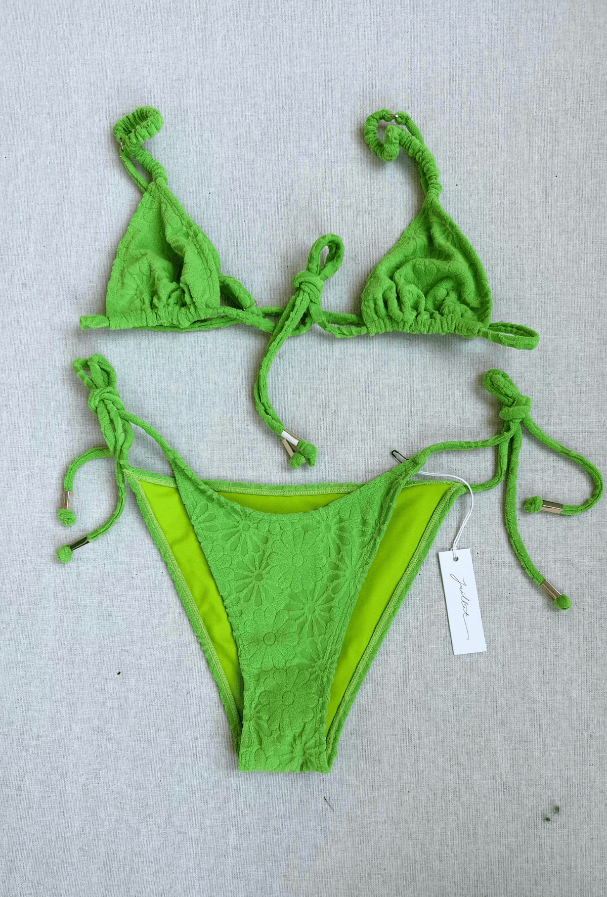 ruby top / rose bottom in kelly green daisy - size xs