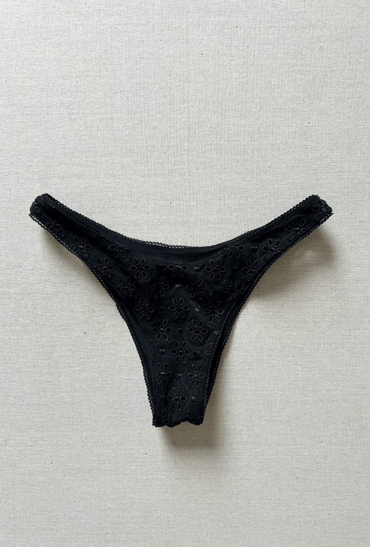 bee bottom with lace trim in black eyelet - size small