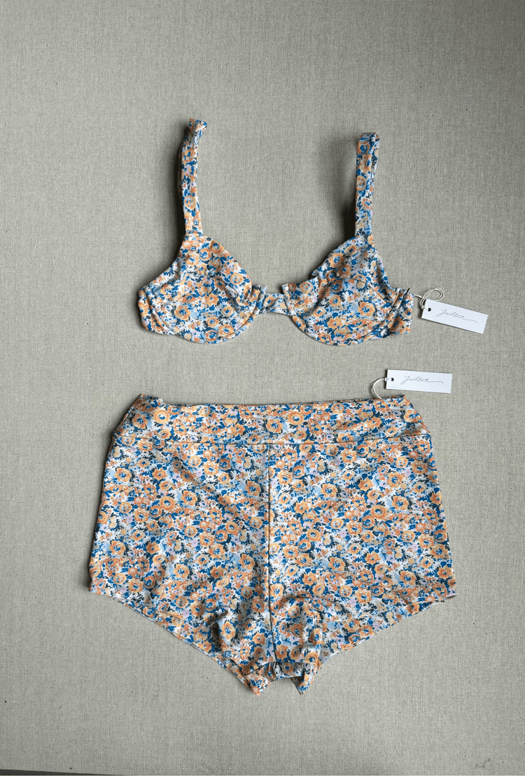 izzy top / sutton short in surrey - size small
