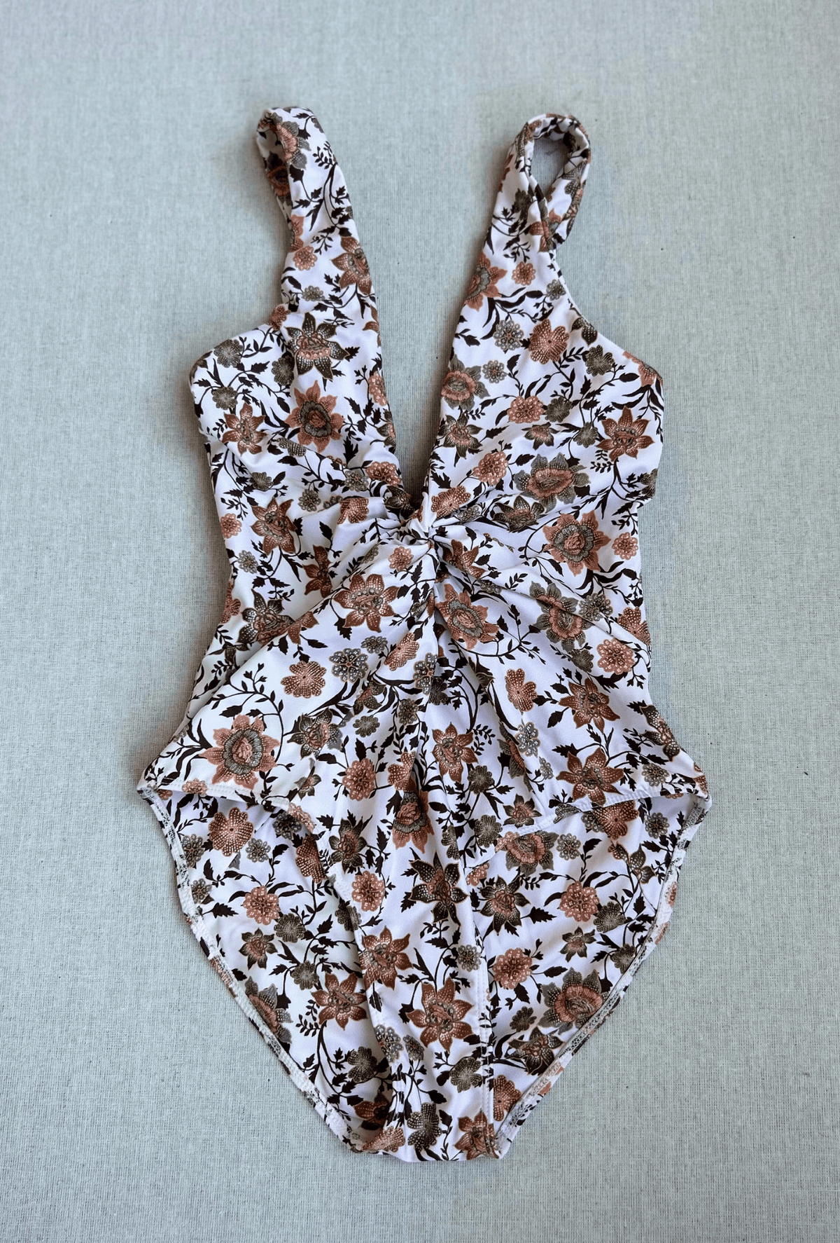 olivia one piece in oona - size xs