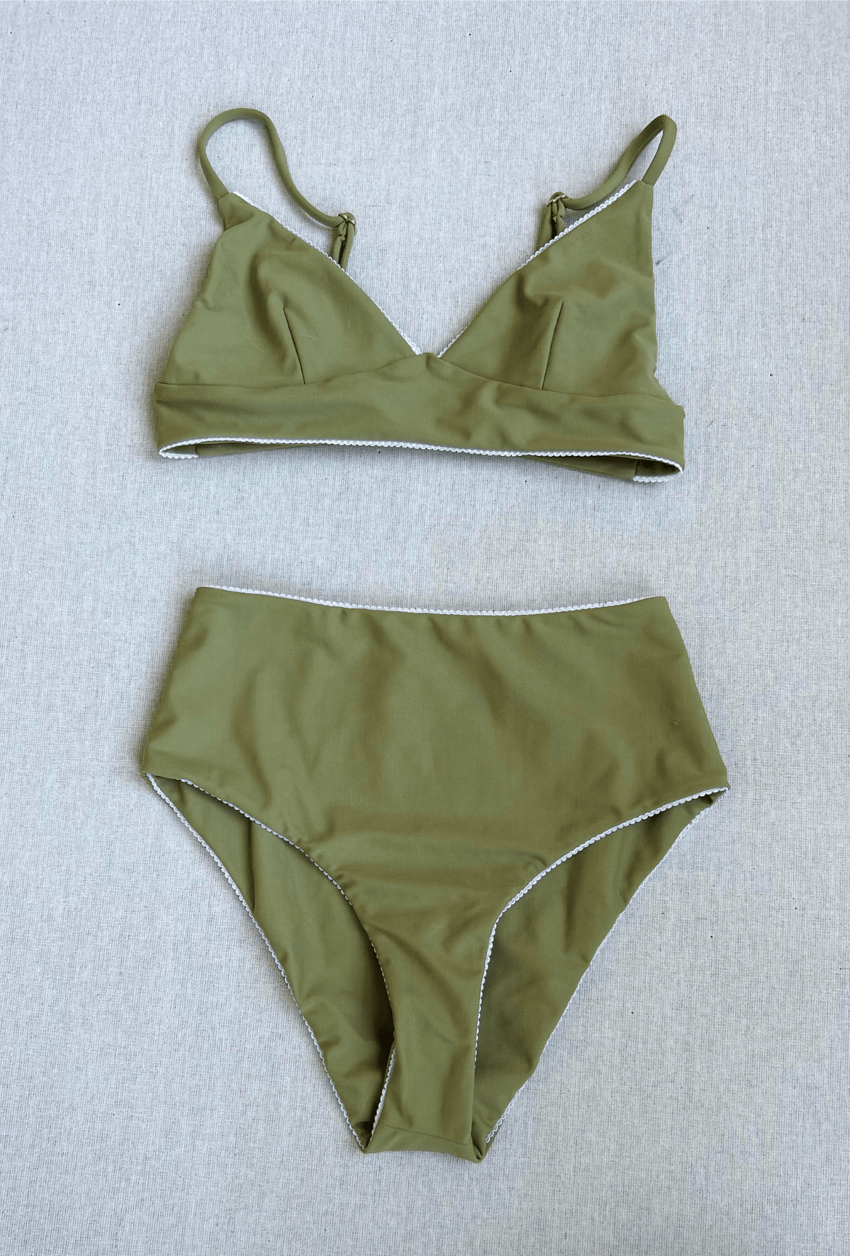 rhodes top / isla bottom in olive with lace trim - size xs