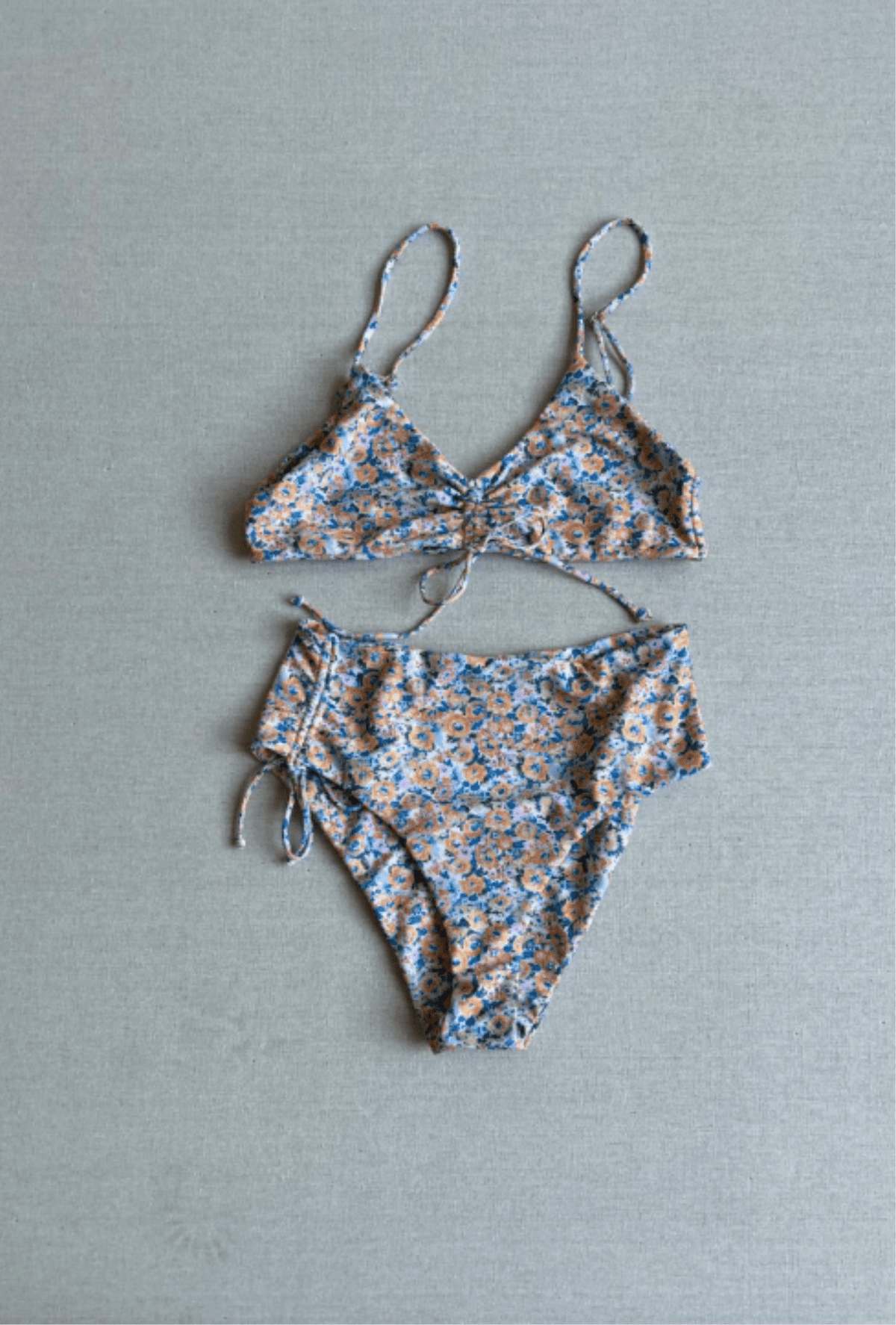 The Emerson Top + Bodhi Bottom in Surrey (Size Large)