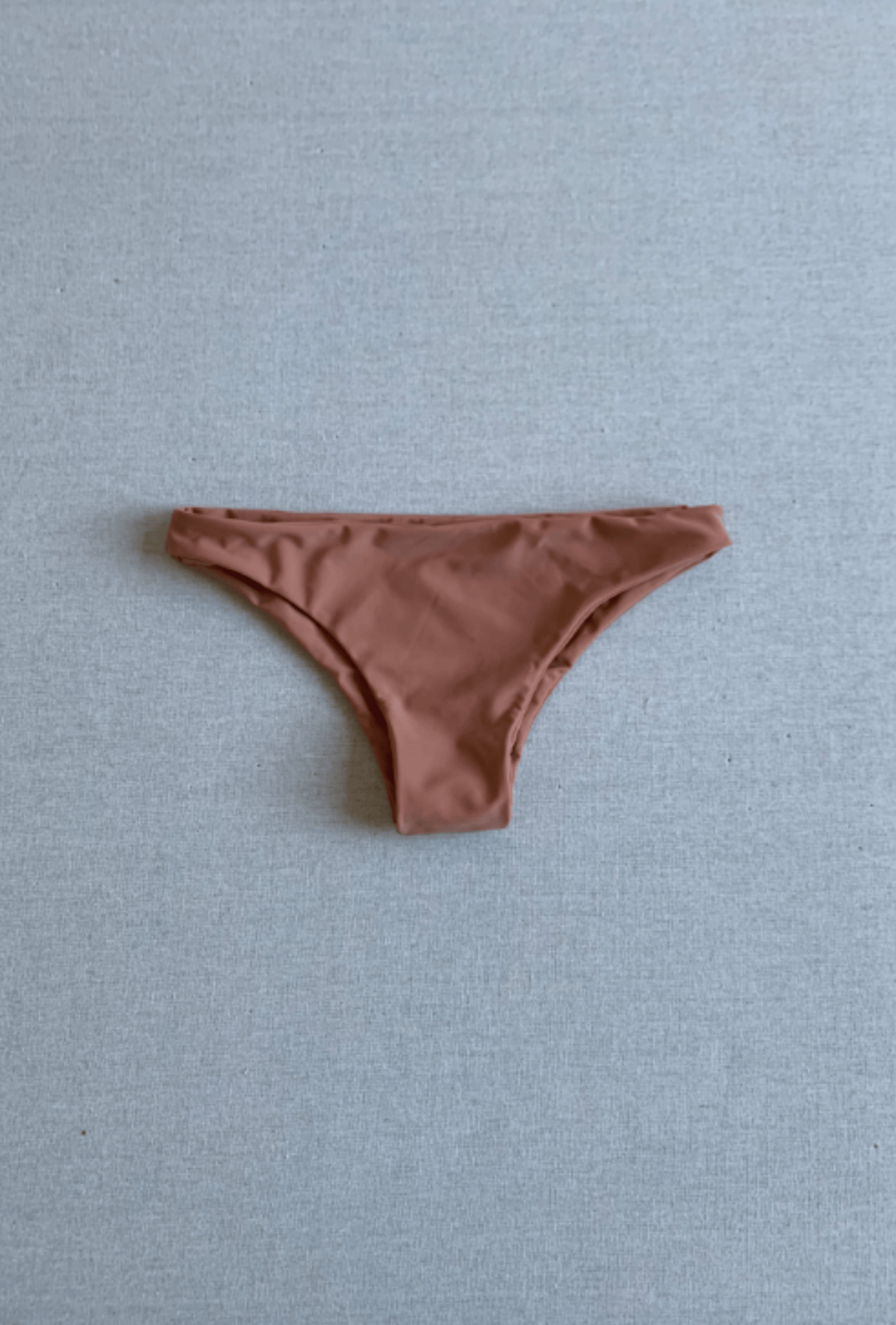 Blohm Bottom in Au Natural (sample)
